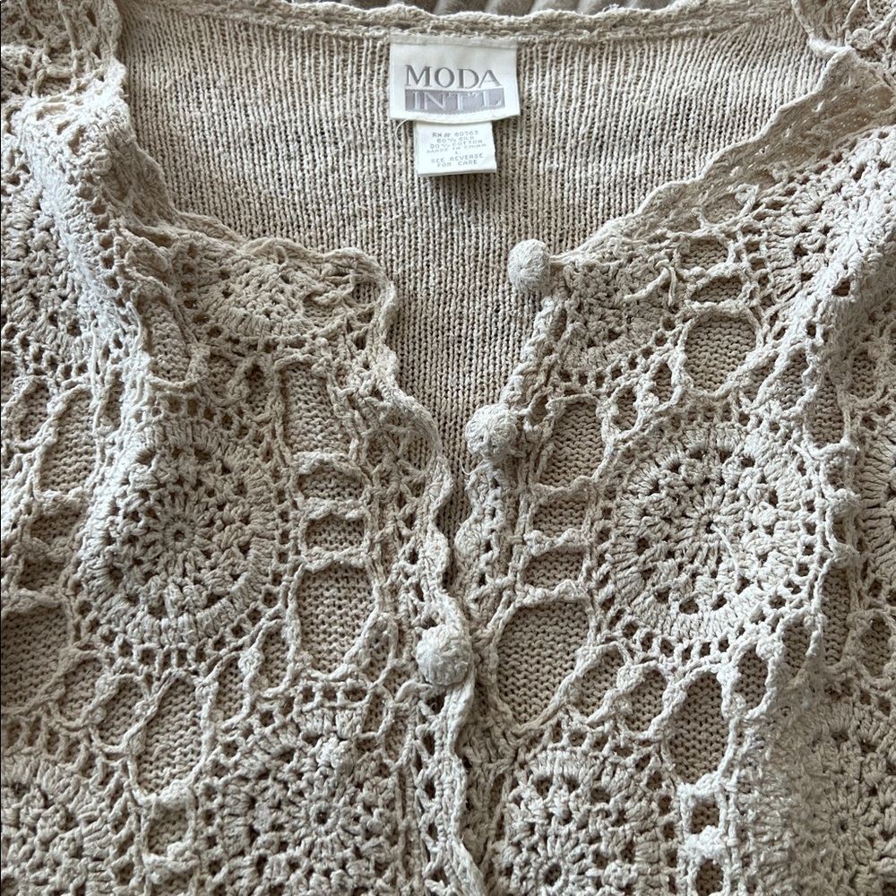 Moda Intl Women’s Crochet Beige Lined Women’s Sweater - L - Picture 9 of 9